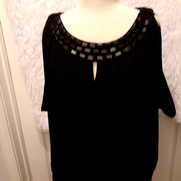 NWT David Loren ladies black top - Picture 1 of 3